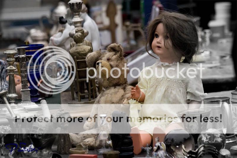 Objetos en el Flohmarkt, Viena / Objekte auf dem Wiener Flohmarkt www.rumboanada.com; photo by Pedro Escobar García Wiener Flohmarkt www.rumboanada.com