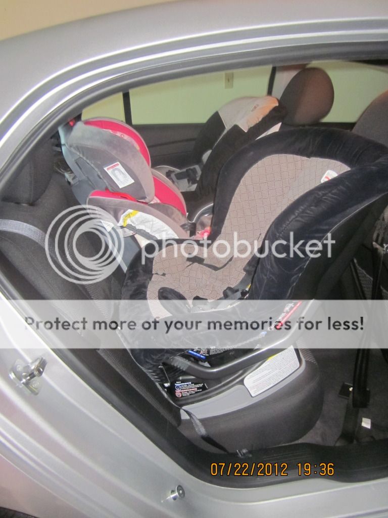 Anyone with a chevy malibu and 3 car seats? - BabyGaga Anyone with a chevy malibu and 3 car seats? - BabyGaga