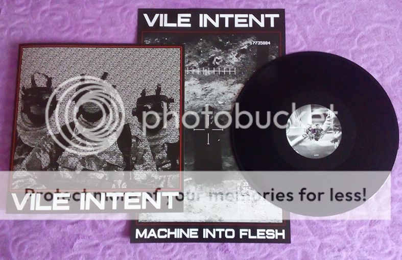 http://i480.photobucket.com/albums/rr165/ondra666/VILE_INTENT_-_MACHINE_INTO_FLESH_zps3juvetrj.jpg